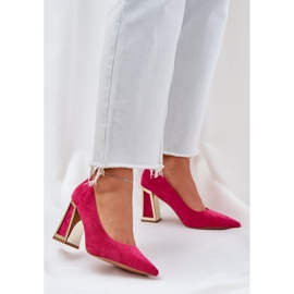 Eleganti pompe sul pistone del puntatore. rosa 2