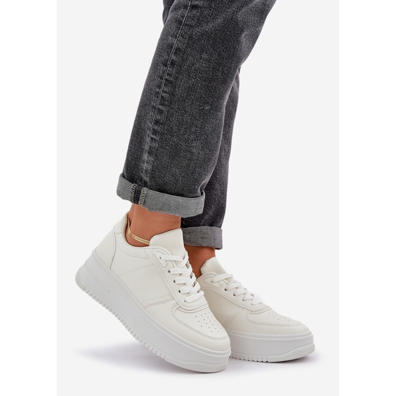 Sneaker classiche in pelle ecologica sulla piattaforma bianca bianco 1