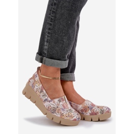 Jezzi Scarpe da donna con un modello a cuneo multicolore aperto bianco 1