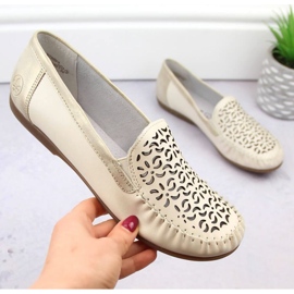 Comode scarpe traforate in pelle Rieker W RKR658, beige 2