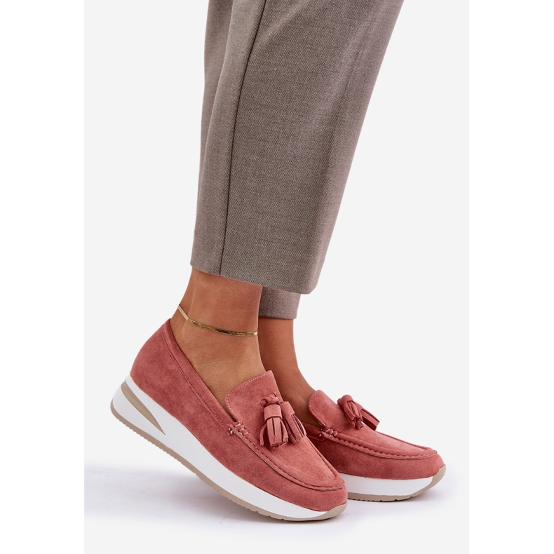 Mocassine su una delicata pelle scamosciata rosa eco 1