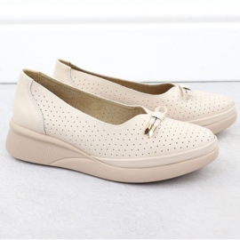 Scarpe sulla piattaforma Openwork di Vinceza 7896 Beige 2