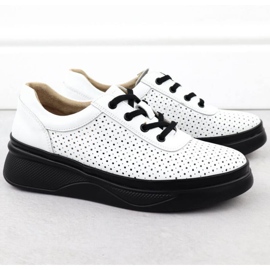 Scarpe aperte sulla piattaforma bianca Vinceza 79506 2