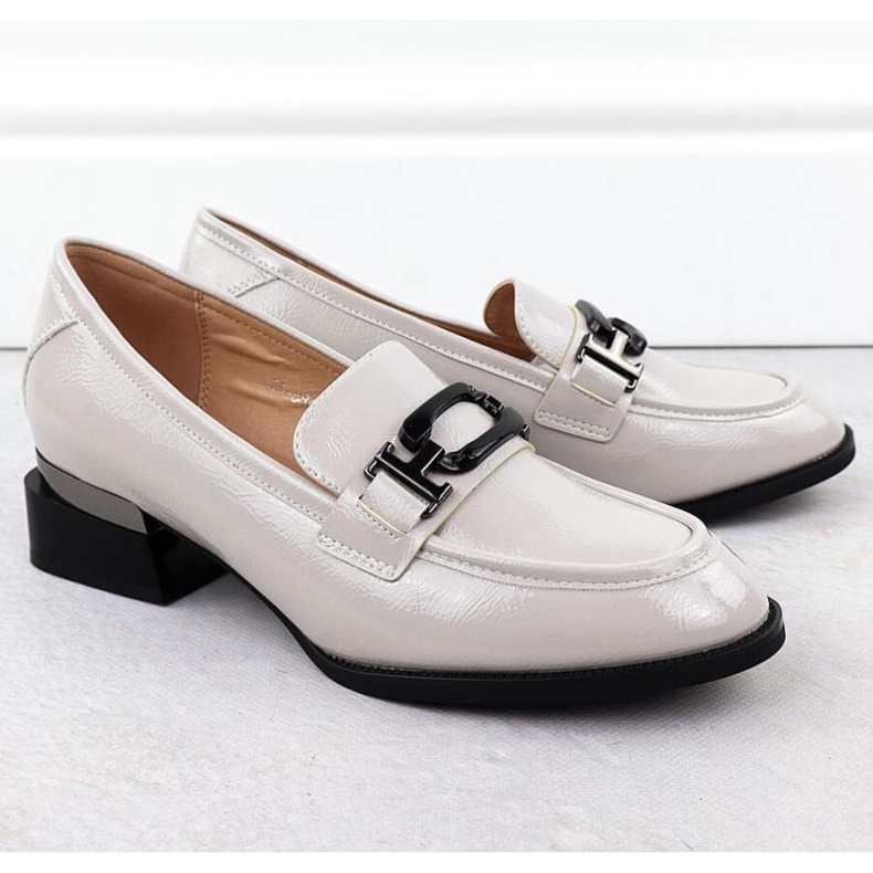 Scarpe varnne vinceza nel 58492 gennaio 2