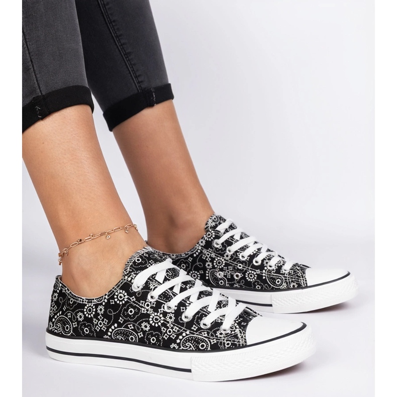 Sneaker materiali da donna nera in stile azteco nero 1
