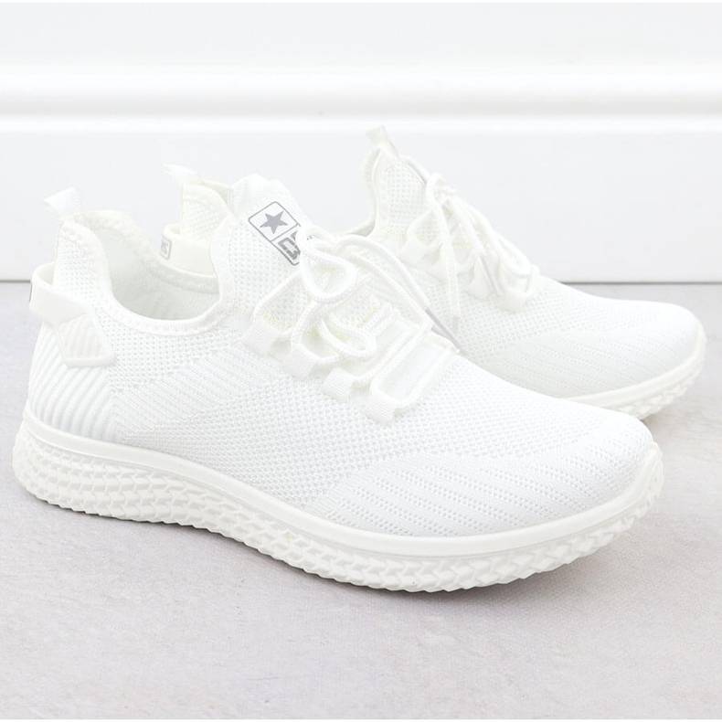 News Scarpe sportive bianche leggere 3634 bianca 2