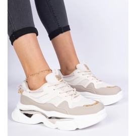 Sneaker da donna beige decorate con glitter 1