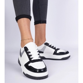 Sneakers nere da donna con suola spessa nero 1