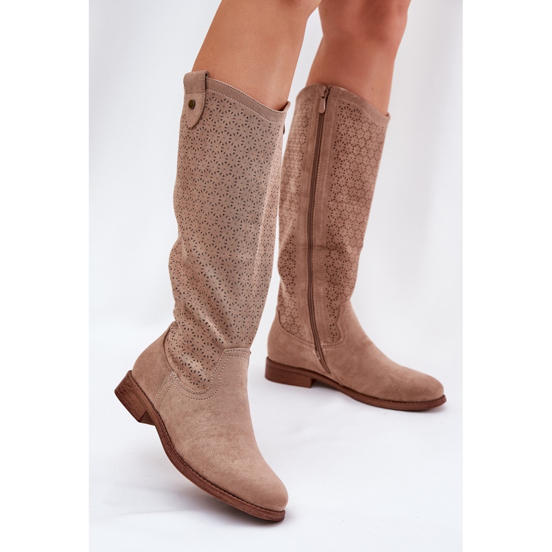 Stivali a tacco piatto con un modello di lavoro aperto S.Barski Hy51-062 beige 2