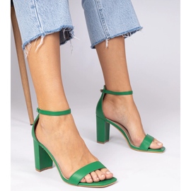 Sandali verdi con tacco alto verde 1