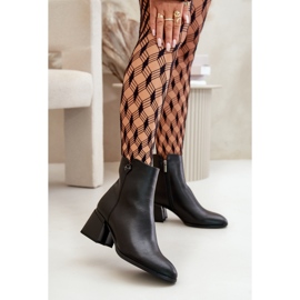 Stivali eleganti da donna isolati in pelle naturale, Nero Vinceza 77106 1