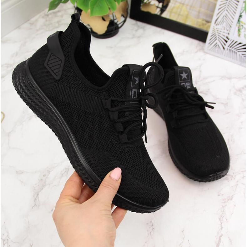 News Scarpe sportive leggere in rete nera NOVITÀ nero 2