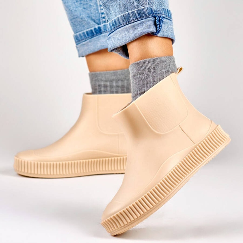 Stivali Wellington da donna beige opaco YJ-7-2BE 1