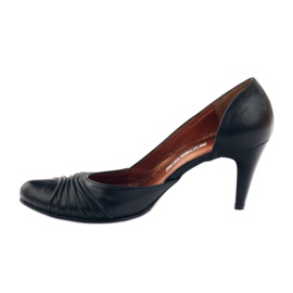 Pees Décolleté in pelle nere 257 nero 2