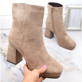 Stivaletti da donna in camoscio beige Jezzi RMR2288-2 1