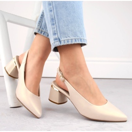 Sandali eleganti da donna beige con punta intera e perle Sergio Leone SK175 2