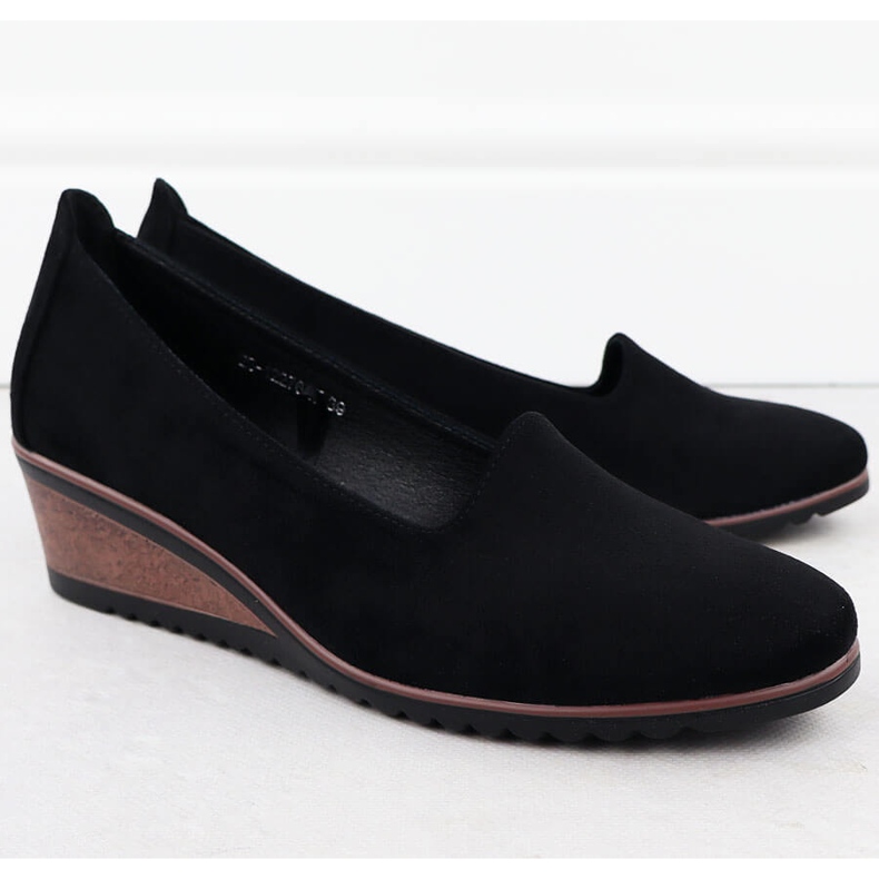 Scarpe su spicchi in pelle scamosciata Black Potocki SZ12276 nero 2