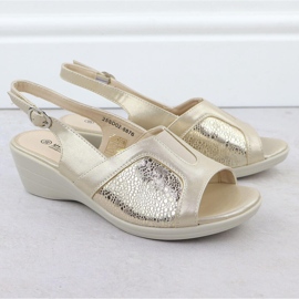 Sandali femminili per beige comodo unsoft 8876 2