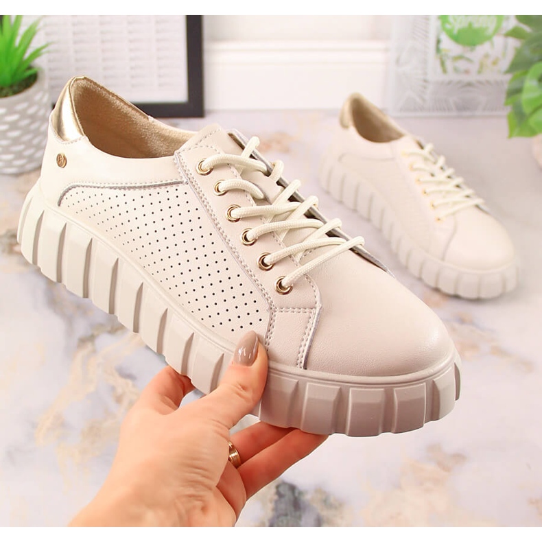 Scarpe sportive da donna in pelle beige Filippo DP4535 2