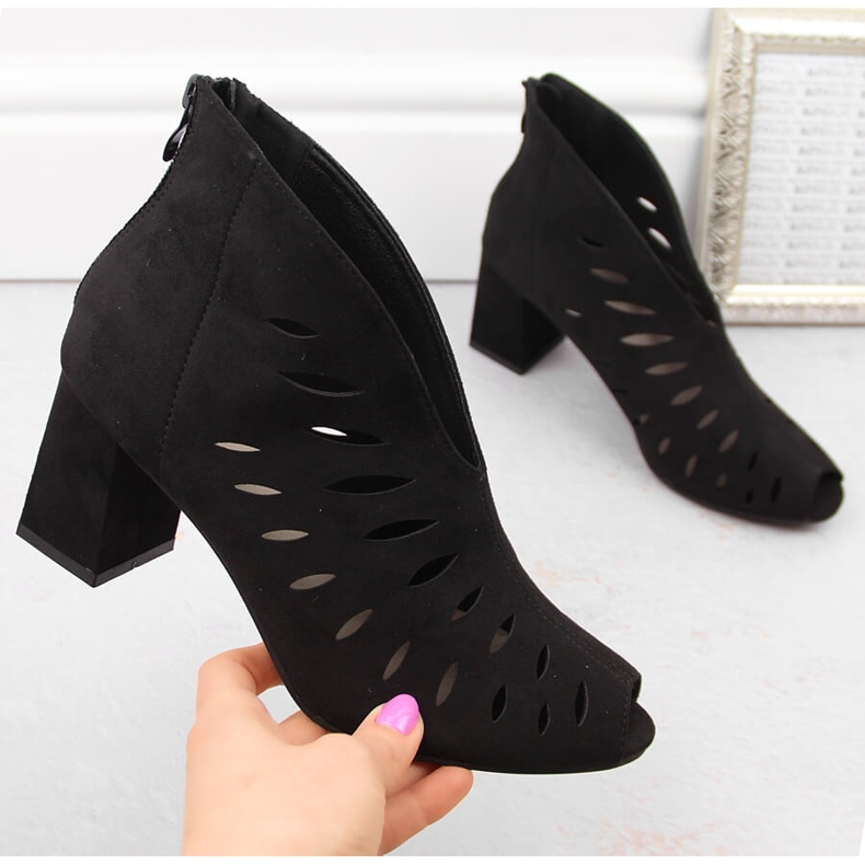 Stivali open toe da donna in camoscio traforato, nero Potocki LE20318 1