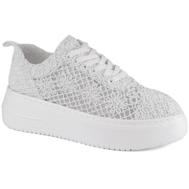 Scarpe da donna in pizzo bianco sulla piattaforma T.Sokolski W503 1