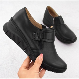 Comode scarpe con zeppa da donna in pelle nera Helios 640S nero 1