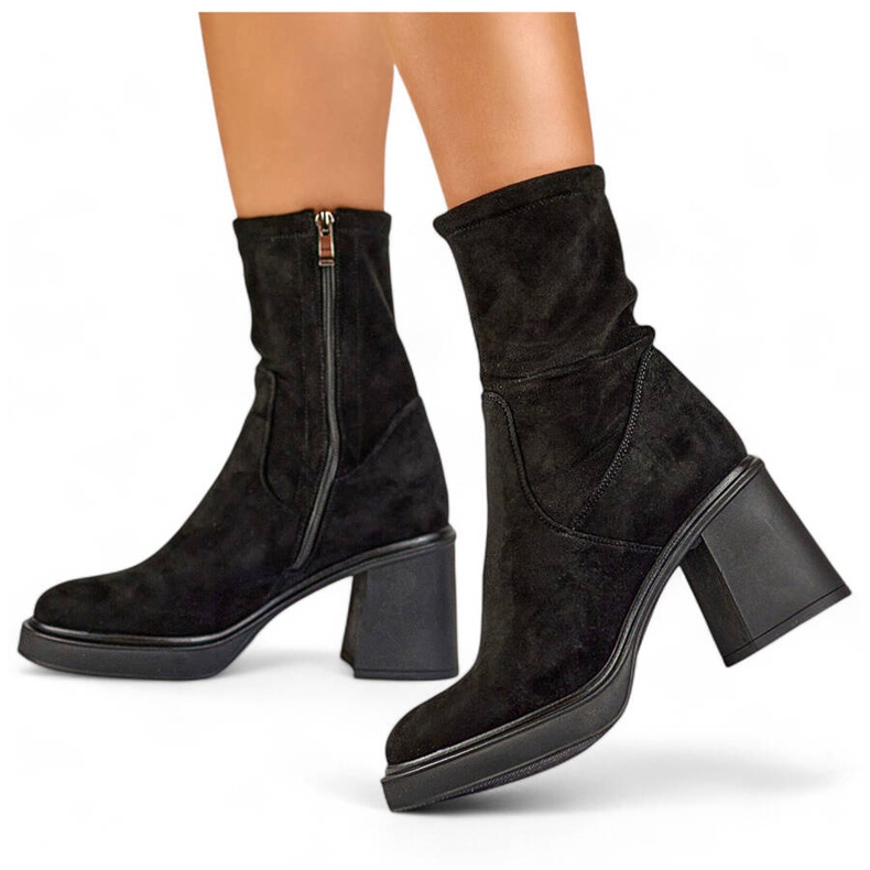 Stivali da donna con tomaia in pelle scamosciata elastica, nero GD-FL2202B 1
