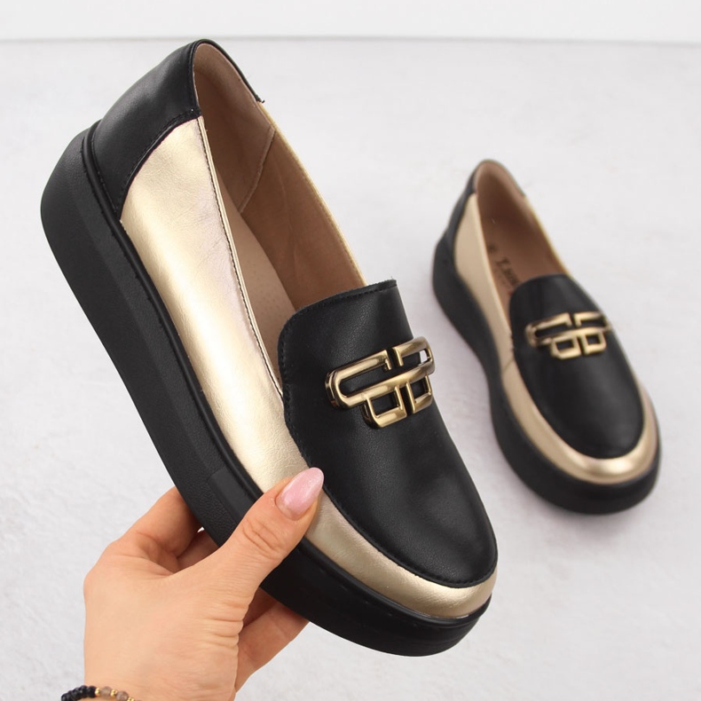 Scarpe in pelle da donna sulla piattaforma nera e oro T.Sokolski W25-499 nero 1
