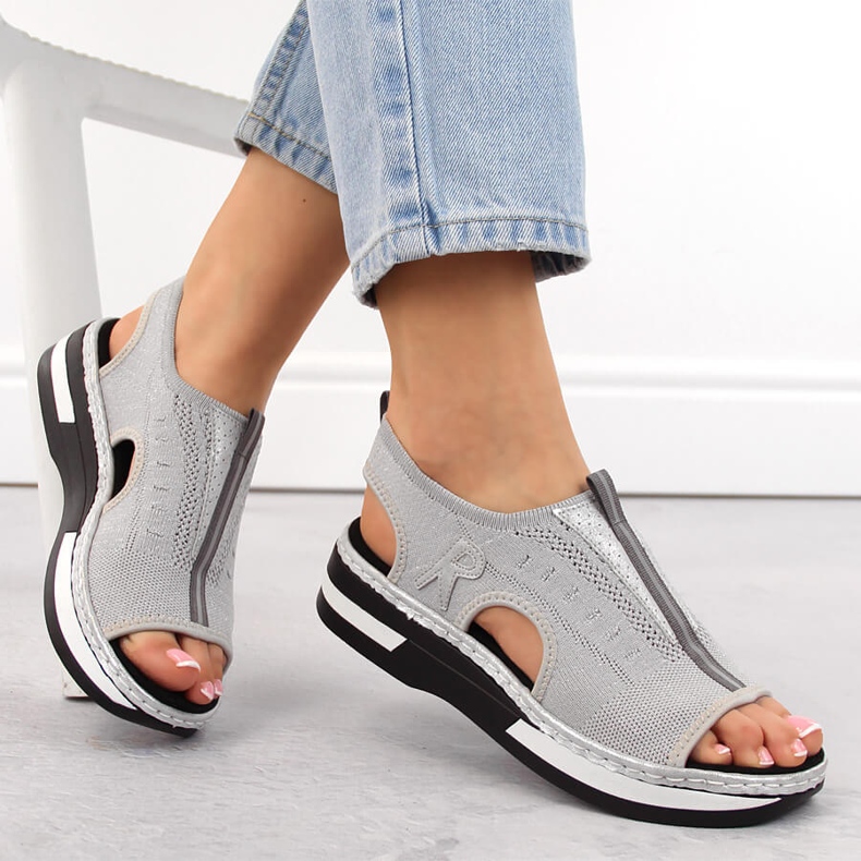 Comodi sandali slip-on da donna Rieker V59B5-90 grigio 1
