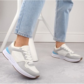 Scarpe sportive stringate bianche da donna Atletico WY23593 bianco 2