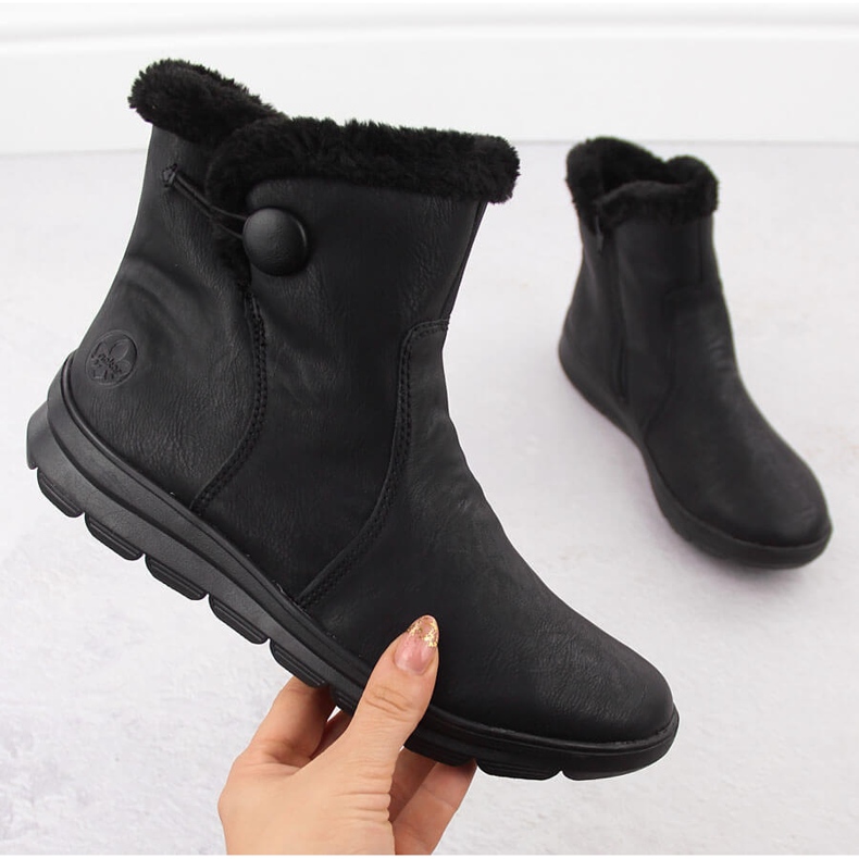 Stivali invernali da donna con pelliccia, neri Rieker Z0080-00 nero 1