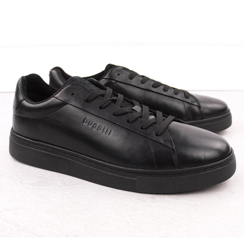 Sneakers casual da uomo in pelle nera Bugatti OO153122 nero 1