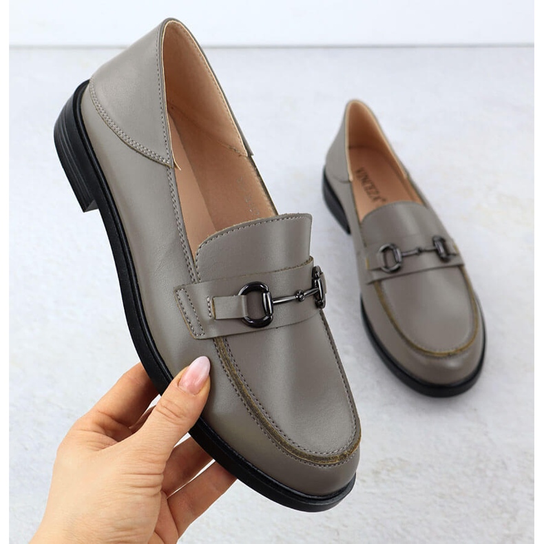 Scarpe in pelle da donna comodi mocassini beige scuri Vinceza 18107 1