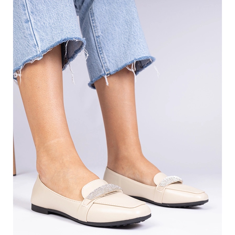 Mocassini da donna beige con zirconi 1