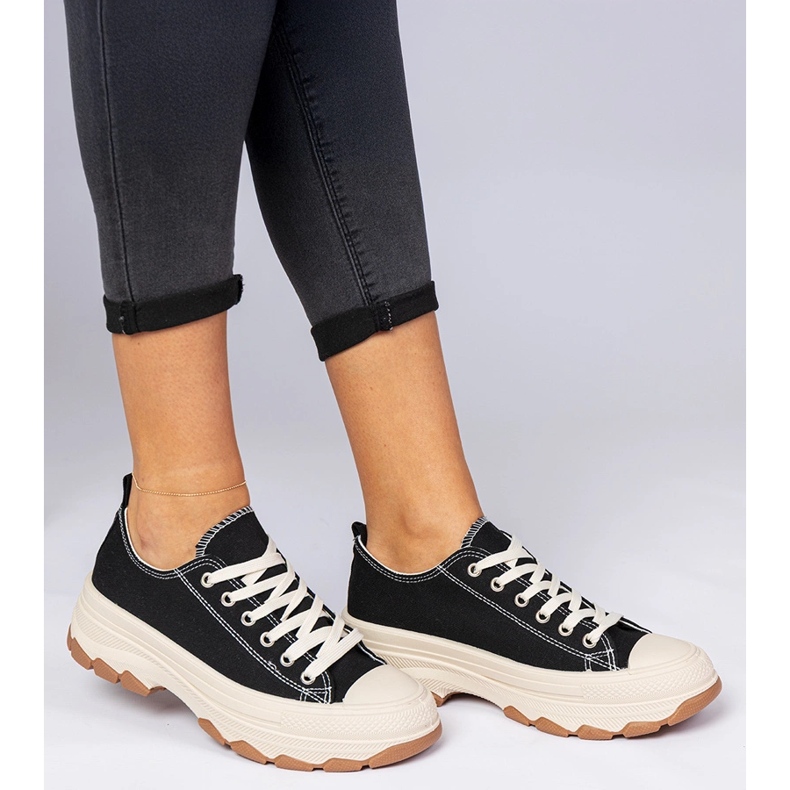 Sneakers nere con suola spessa nero 1