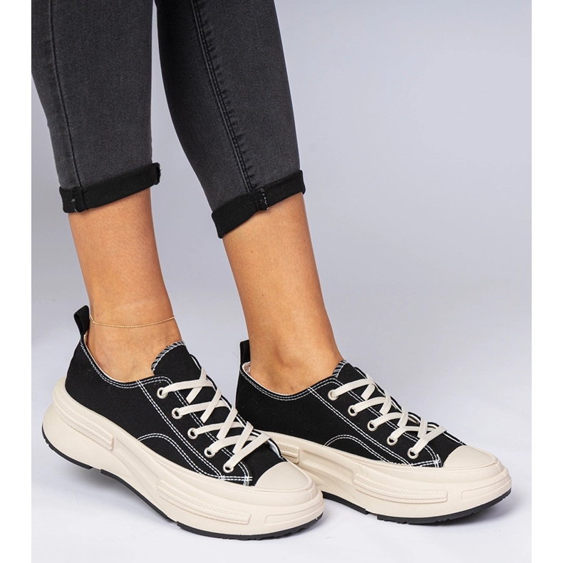 Sneaker materiali da donna nera nero 1