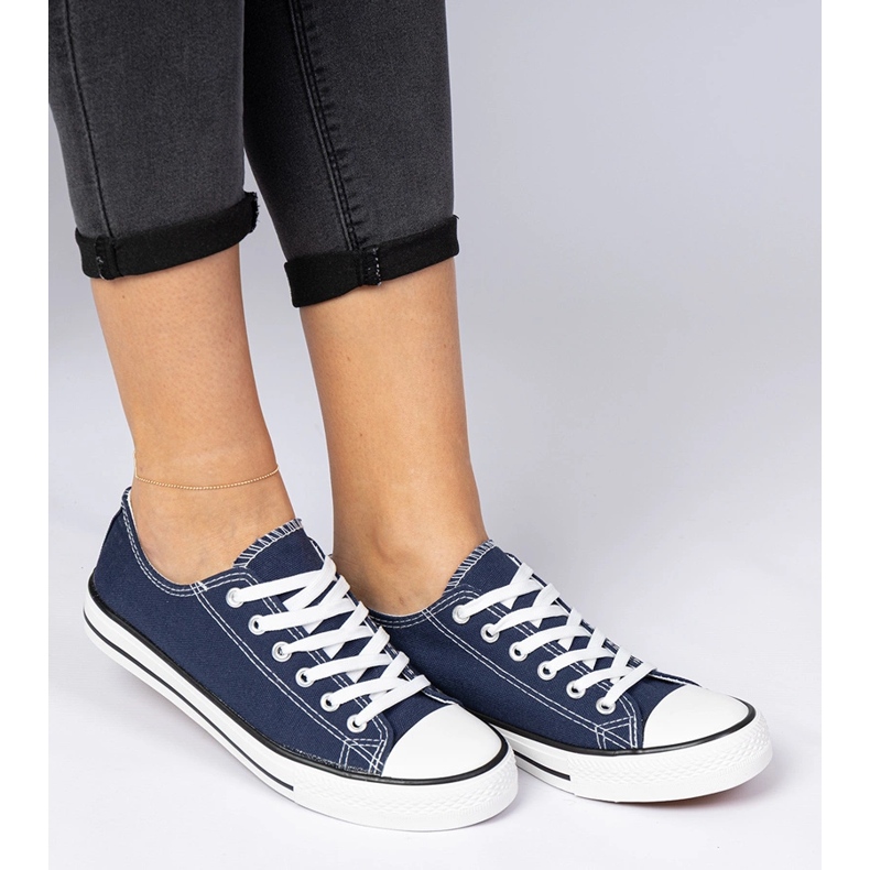 Sneaker femminili classiche della Marina blu 1