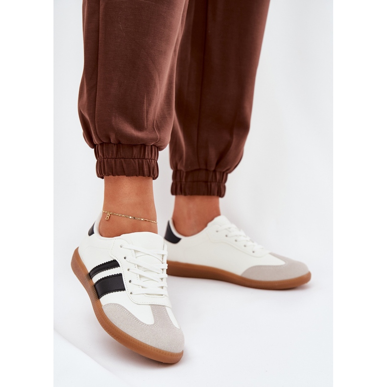 Sneaker da donna bassa con eco in pelle bianca 2