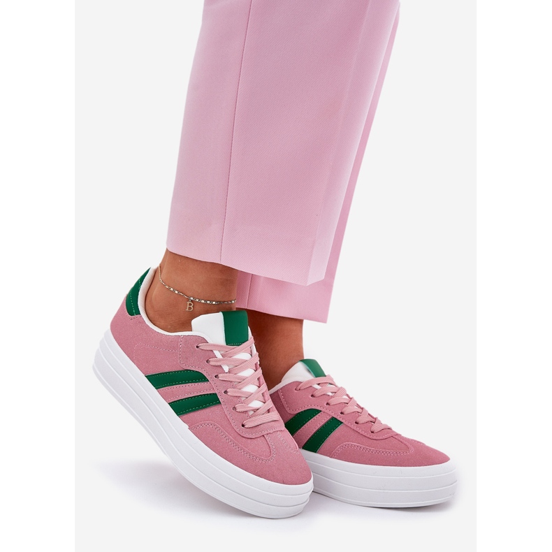 Eleganti sneaker da donna sulla piattaforma rosa 1