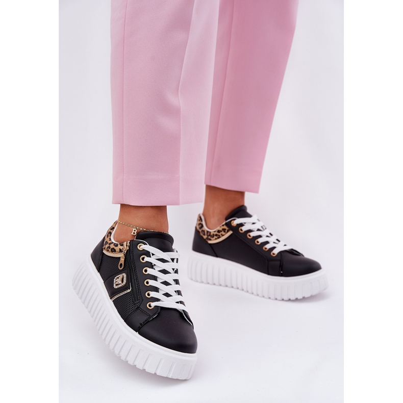 Scarpe sportive da donna sulla piattaforma con stampa leopardo leopardo in pelle nero 2