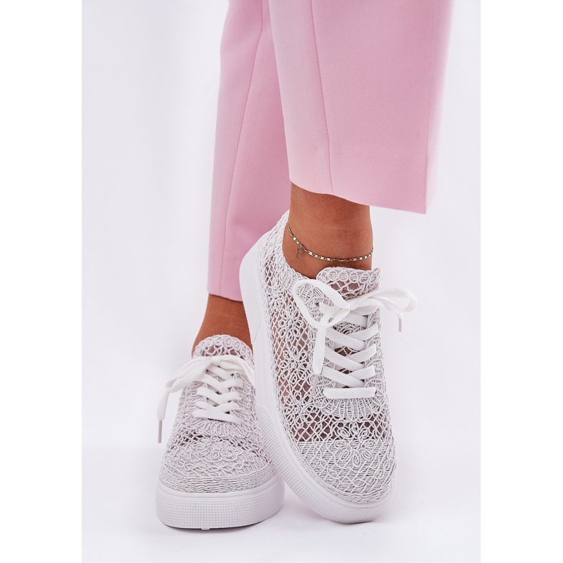 Sneaker intrecciate da donna sulla piattaforma bianca bianco 2