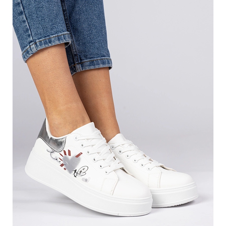 Sneaker bianche e argento sneaker da donna con stampa bianca 2