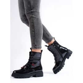 Shelovet da donna nera, in vernice nero 1