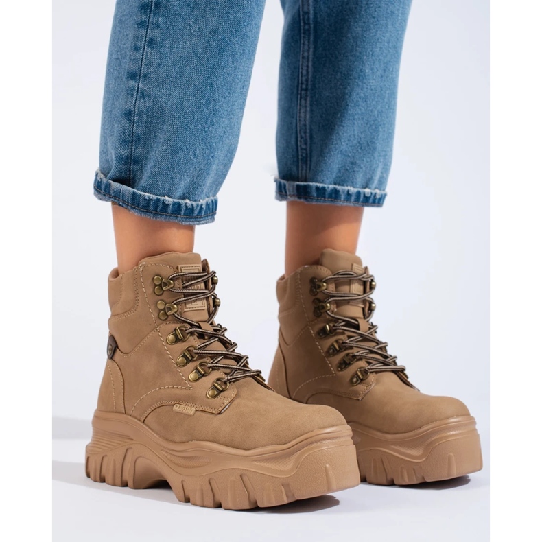 Trapper da donna sulla piattaforma Big Star KK274366 marrone 2