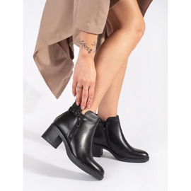 Stivaletti da donna neri con cerniera decorativa e fibbia nero 1