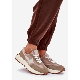 Scarpe sportive in pelle scamosciata femminile sul beige di Vinceza 66720 1