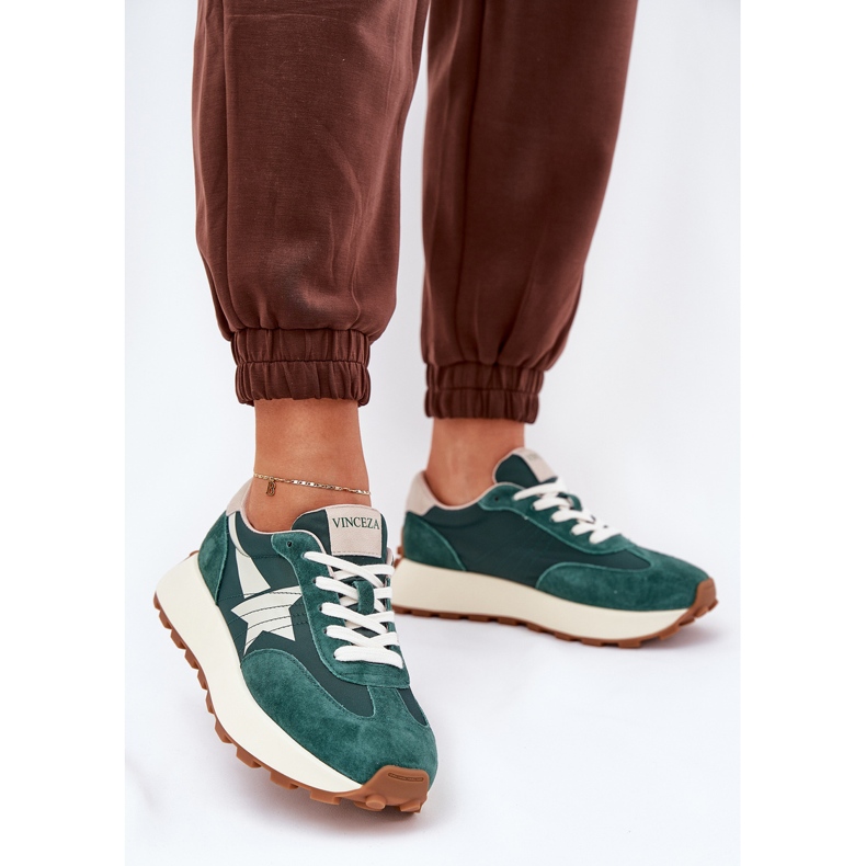 Scarpe sportive in pelle scamosciata femminile sulla piattaforma Vinceza 66720 Green verde 2