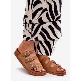 Pantofole da donna con strisce di cammello e fibbie marrone 1
