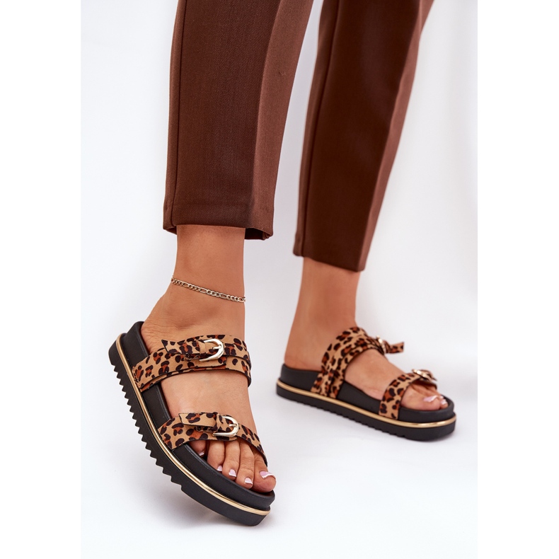 Pantofole da donna con stampa leopardo sulla piattaforma con strisce e morsetti marroni marrone 2