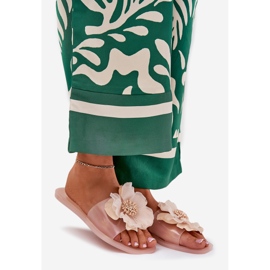 Infradito da donna piatta trasparente con fiore di nudo artificiale beige 1